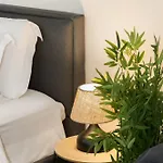Olive Luxury Near The Center By Binobi! Lägenhet