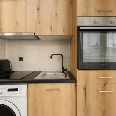 Olive Luxury Near The Center By Binobi! Salonic