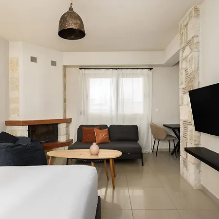 Olive Luxury Near The Center By Binobi! * Salonic