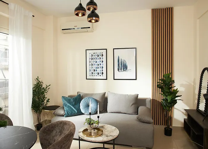 Olive Luxury Near The Center By Binobi! Salonic