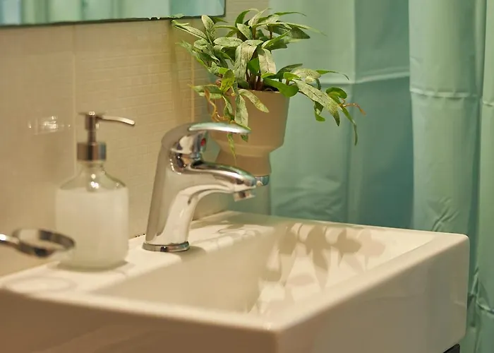 Olive Luxury Near The Center By Binobi! * Salonic